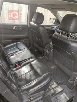 نیسان پاسفایندەر